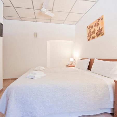 Hostal La Salut De Terrades Luaran gambar