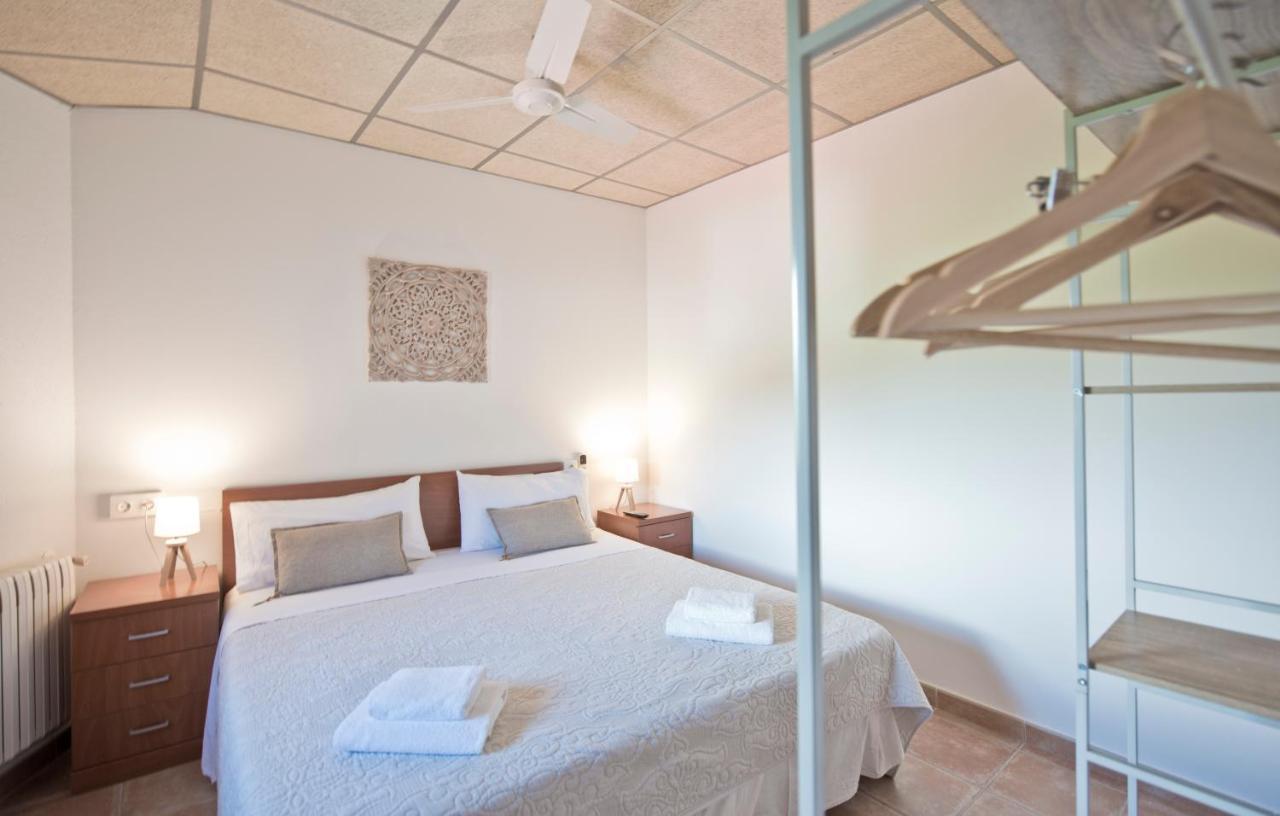 Hostal La Salut De Terrades Luaran gambar