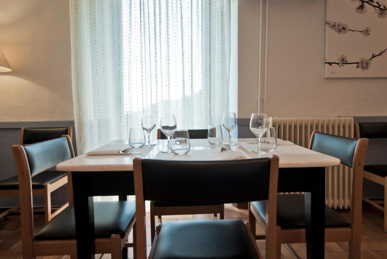 Hostal La Salut De Terrades Luaran gambar