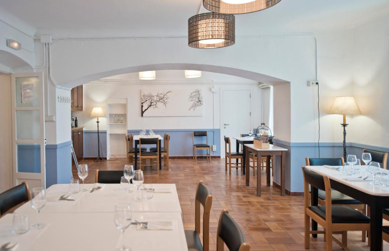 Hostal La Salut De Terrades Luaran gambar