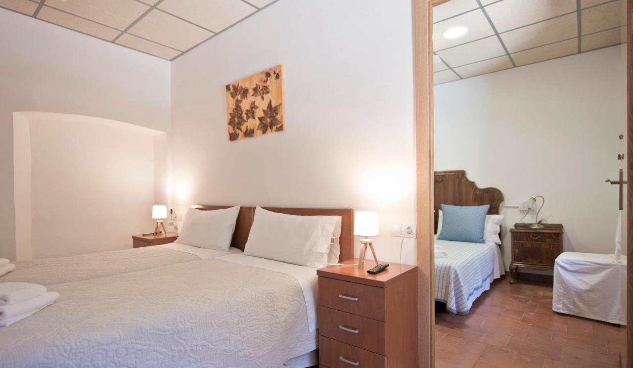 Hostal La Salut De Terrades Luaran gambar