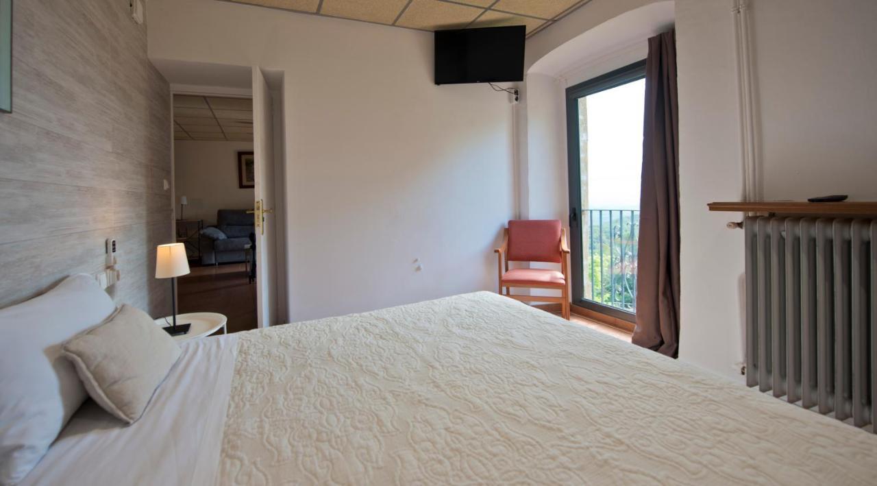 Hostal La Salut De Terrades Luaran gambar