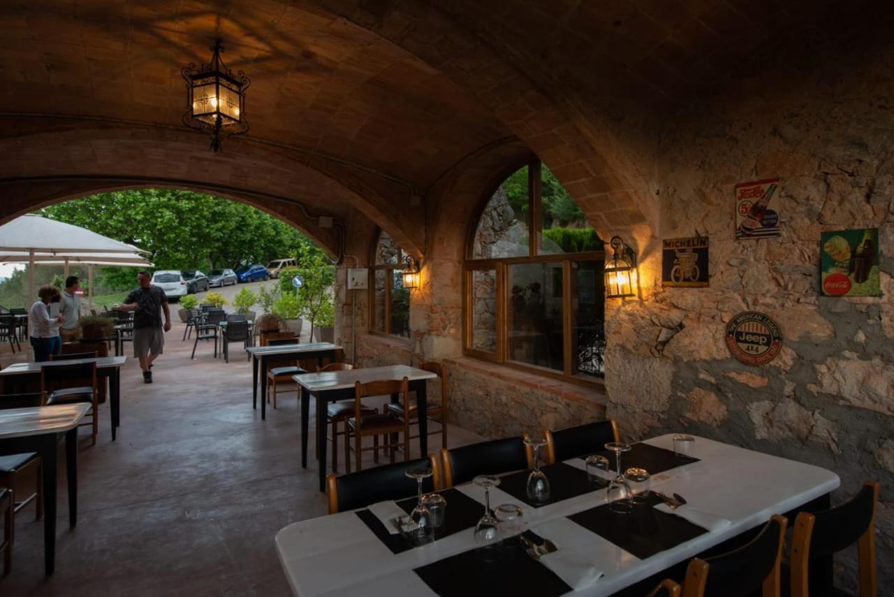 Hostal La Salut De Terrades Luaran gambar