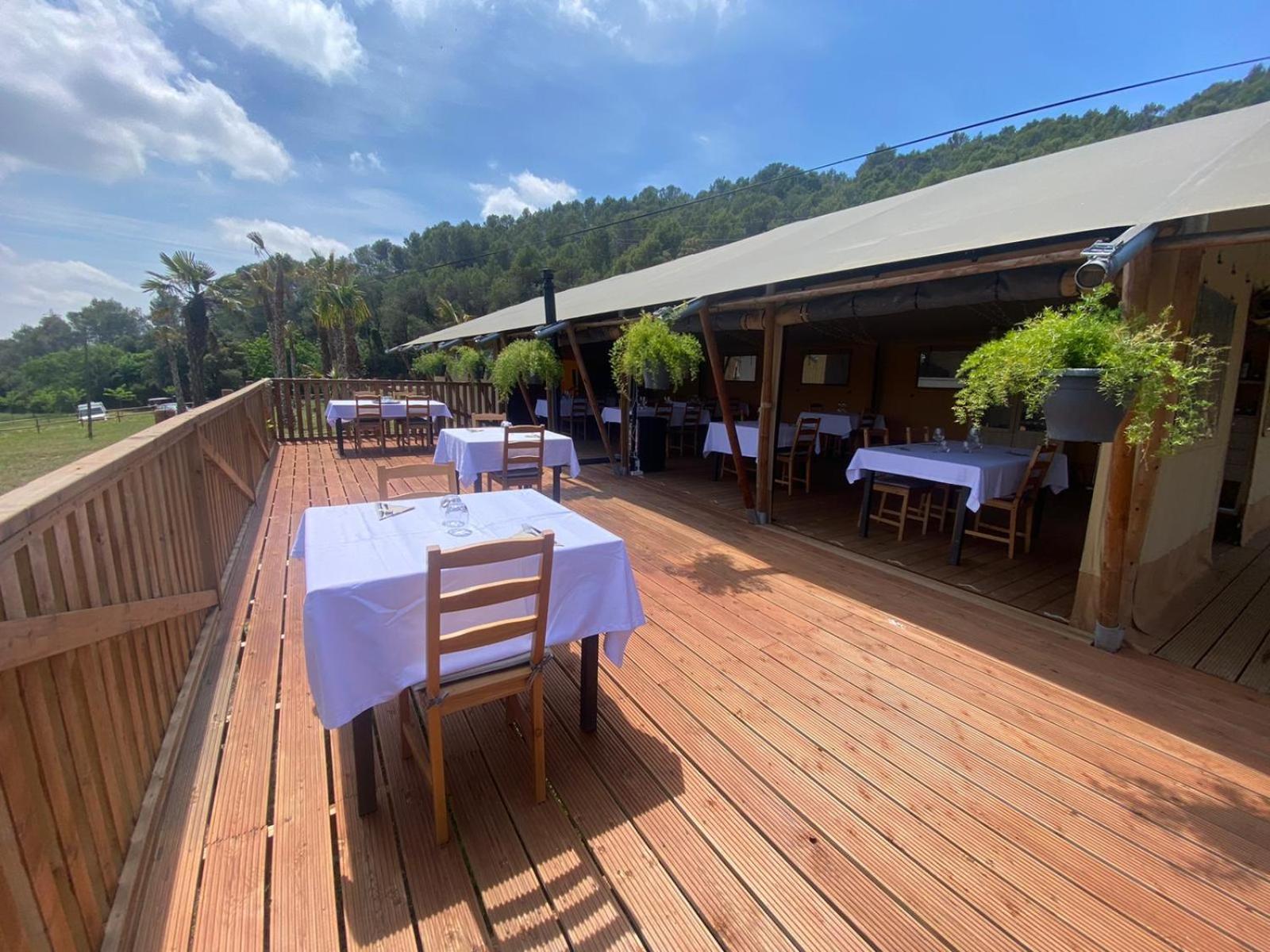 Hostal La Salut De Terrades Luaran gambar