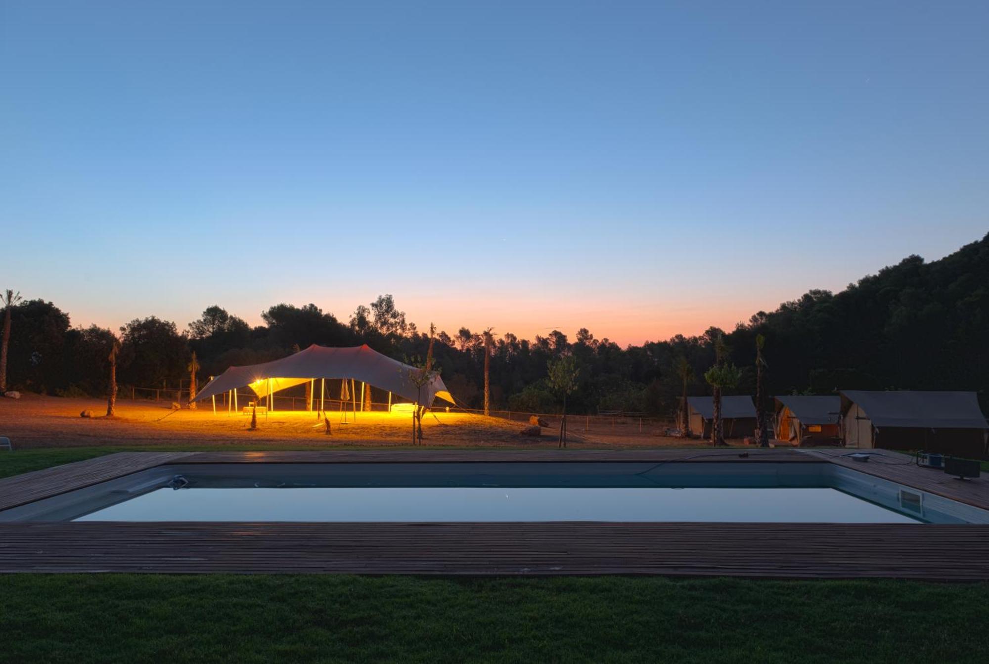 Hostal La Salut De Terrades Luaran gambar
