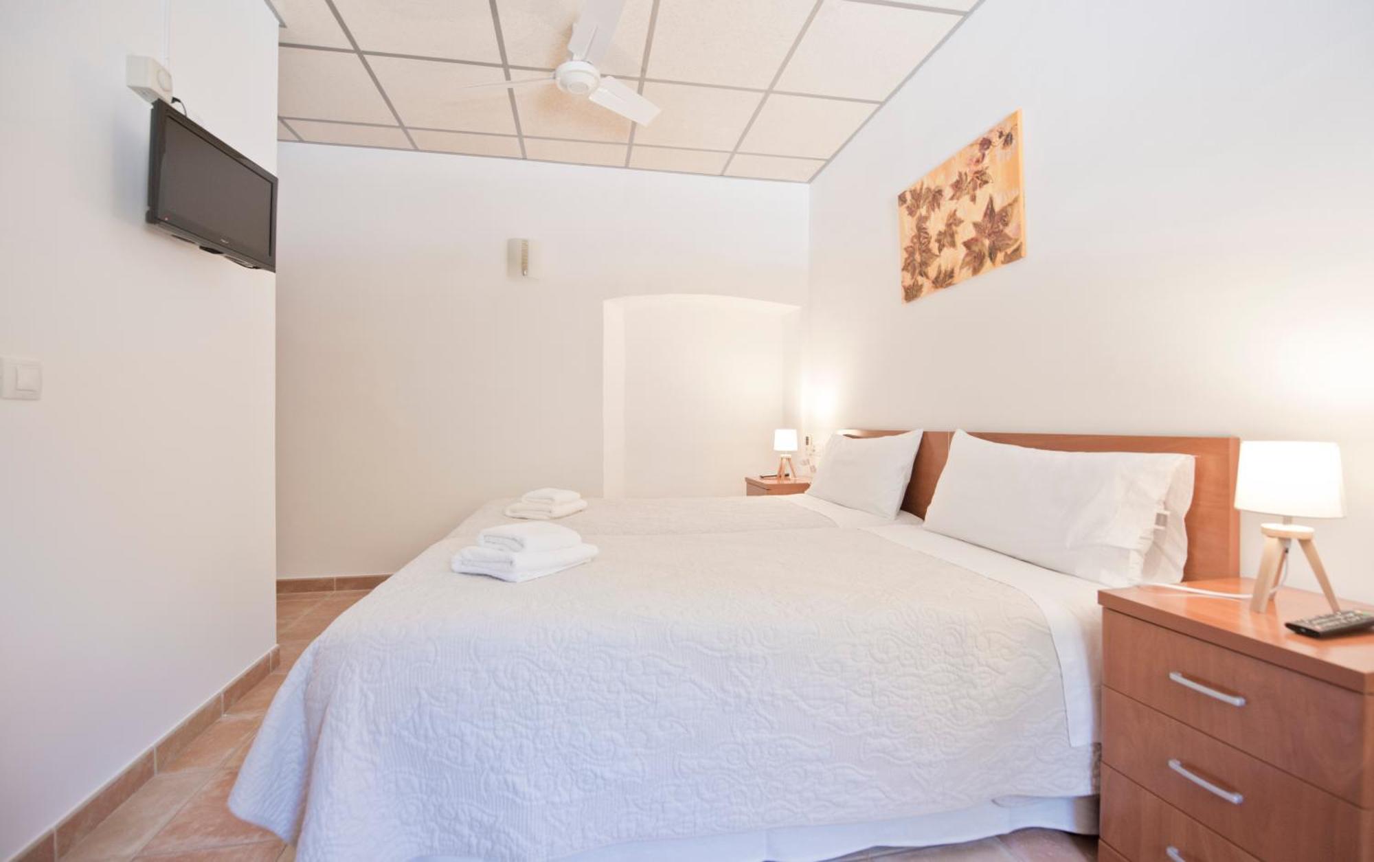 Hostal La Salut De Terrades Luaran gambar