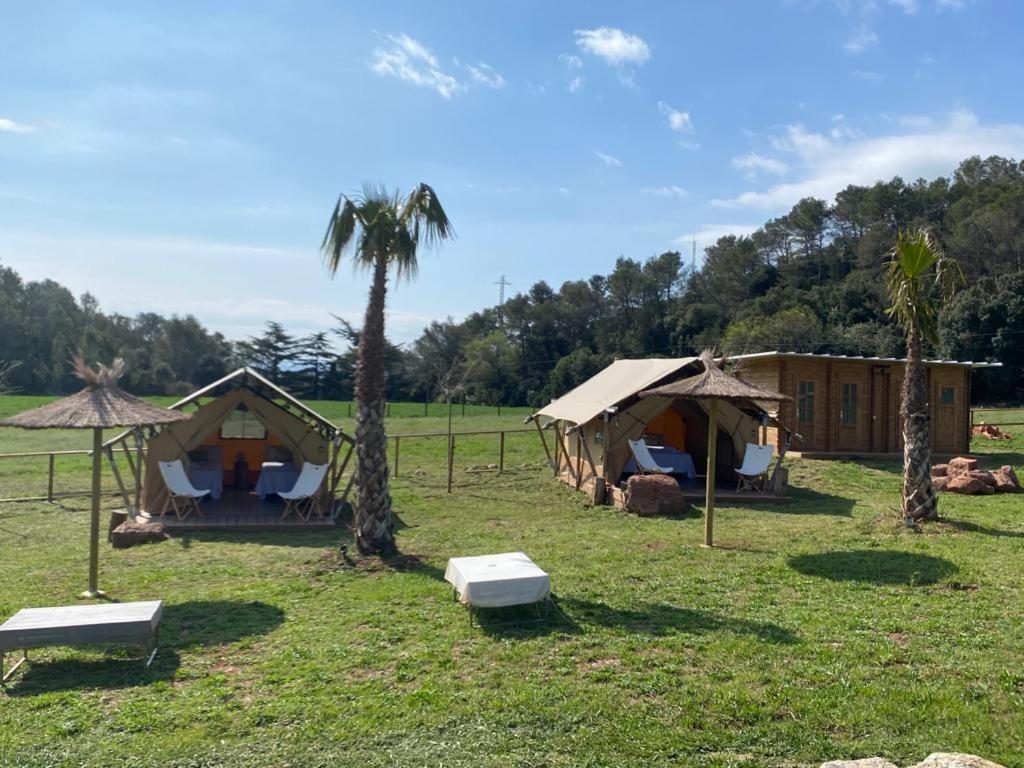 Hostal La Salut De Terrades Luaran gambar