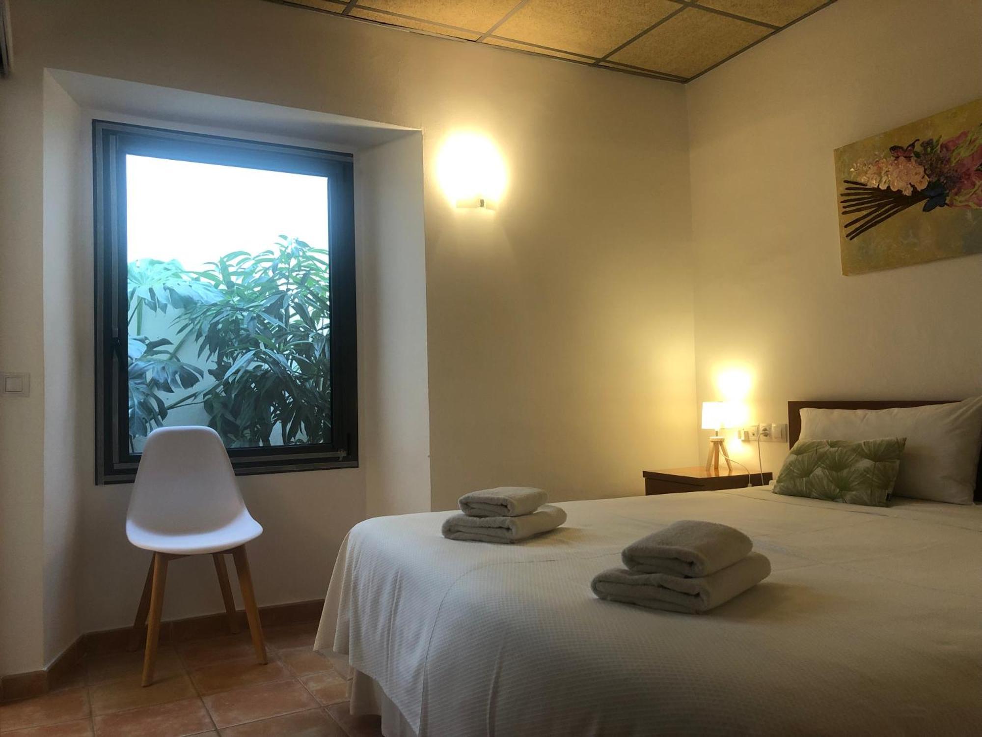 Hostal La Salut De Terrades Luaran gambar